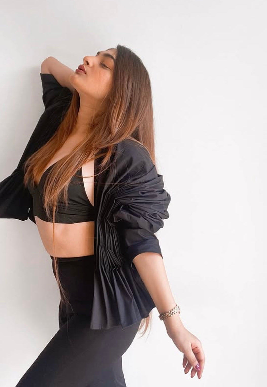 SIGNATURE PLEATED SHIRT