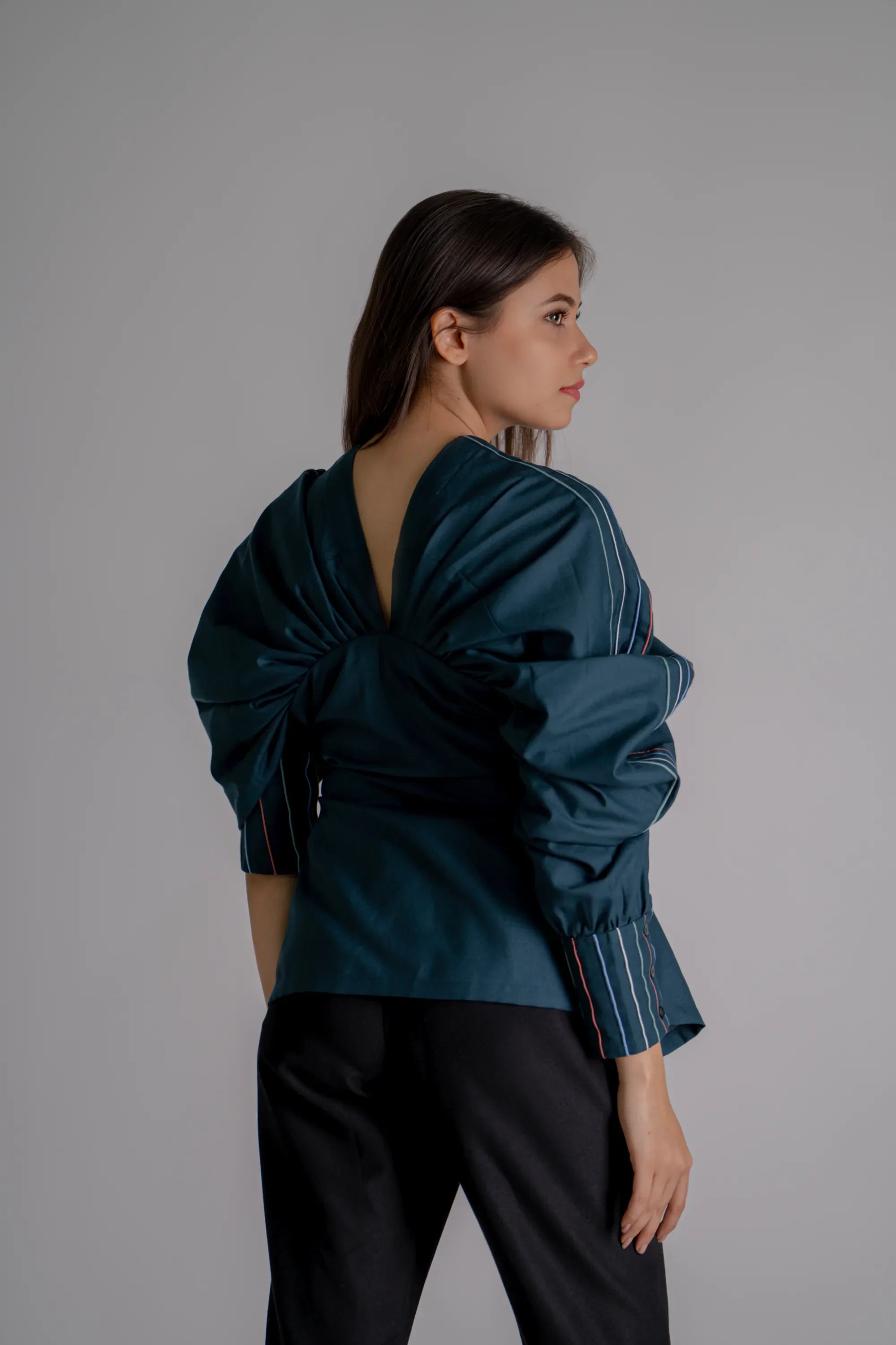 PLEATED DROP SIGNATURE SHIRT